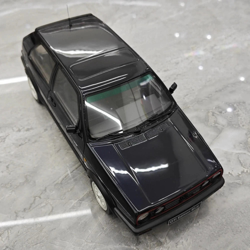 [OTTO] 1:18 Volkswagen 1987 Golf GTI Mk2 Black Model Car Resin