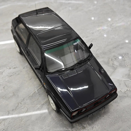 [OTTO] 1:18 Volkswagen 1987 Golf GTI Mk2 Black Model Car Resin