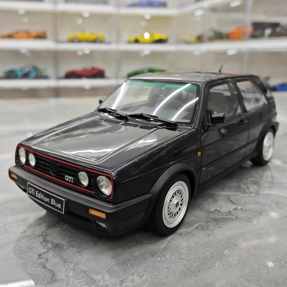 [OTTO] 1:18 Volkswagen 1987 Golf GTI Mk2 Black Model Car Resin