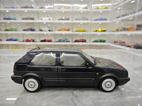 [OTTO] 1:18 Volkswagen 1987 Golf GTI Mk2 Black Model Car Resin