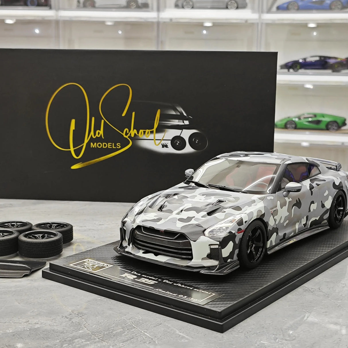 One Model Nissan 2007 GT-R R35 Gray Camouflage 1:18 – Collectible Resin Model Resin