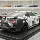 One Model Nissan 2007 GT-R R35 White Camouflage 1:18 – Collectible Resin Model Resin