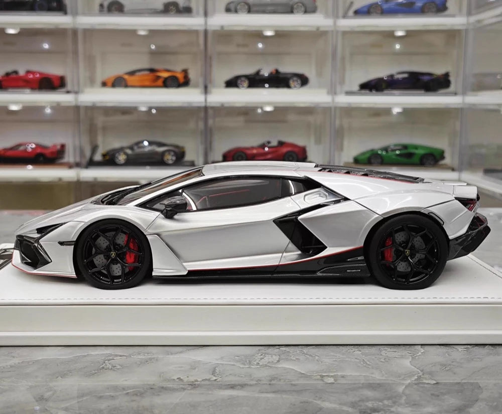 [PFM] 1:18 Lamborghini 2023 Revuelto Silver Model Car Resin