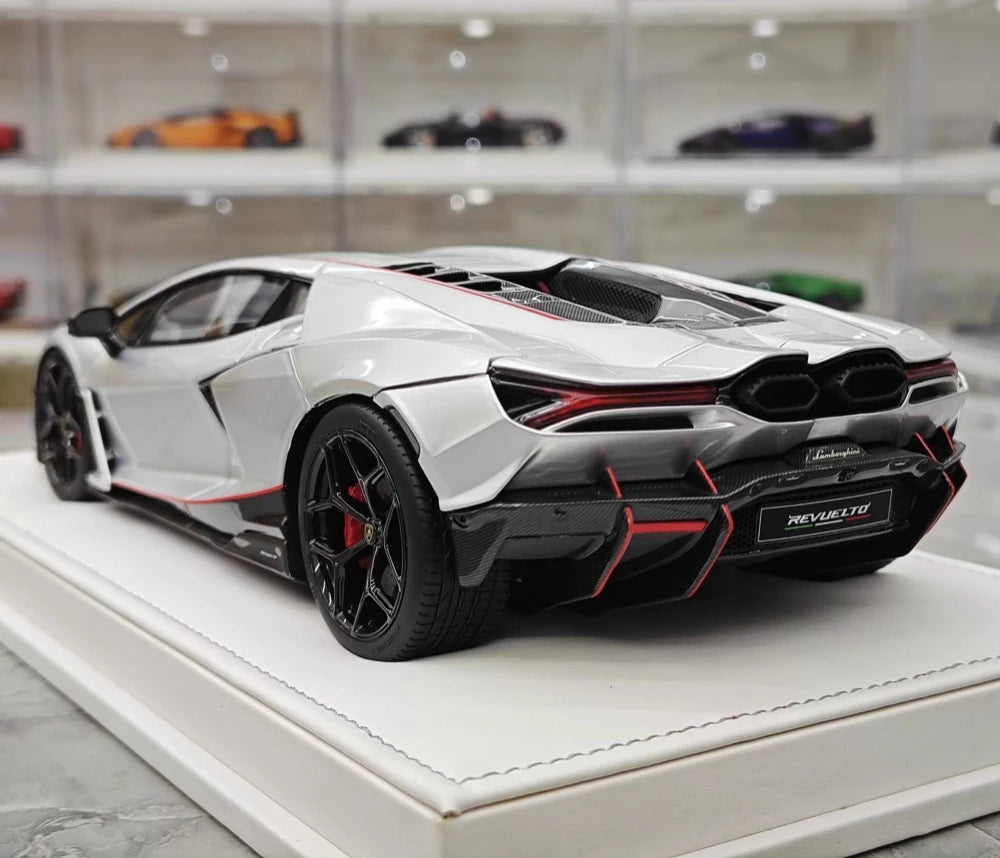 [PFM] 1:18 Lamborghini 2023 Revuelto Silver Model Car Resin