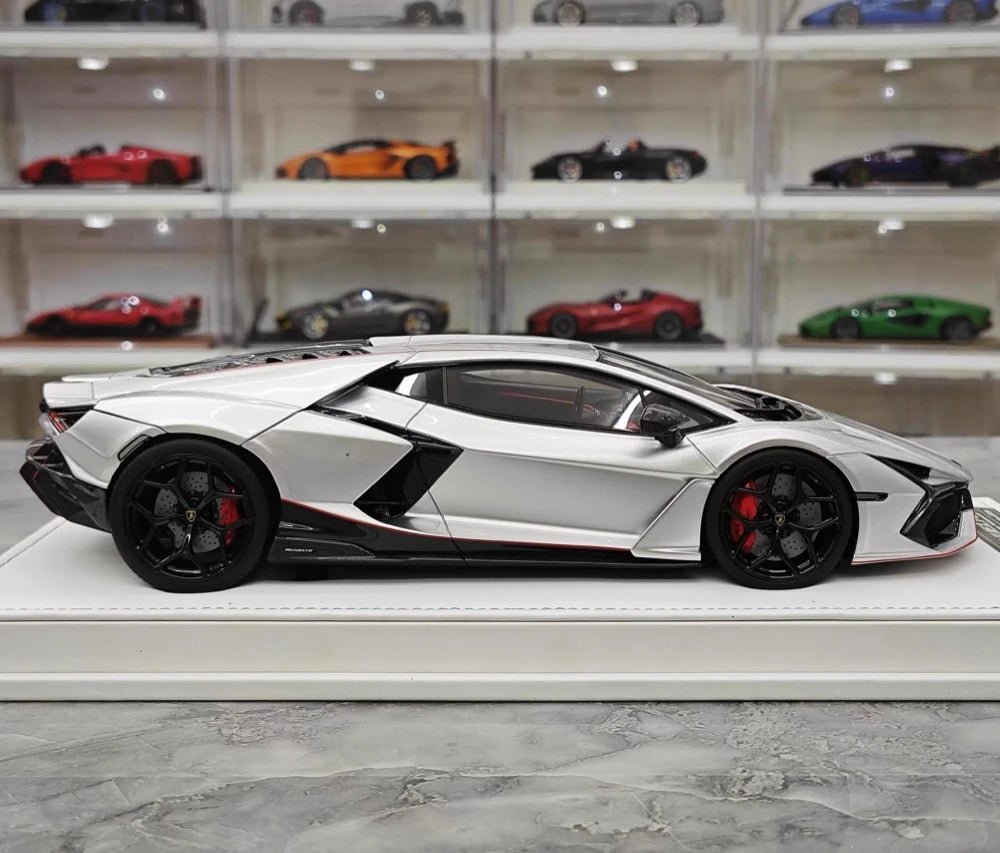 [PFM] 1:18 Lamborghini 2023 Revuelto Silver Model Car Resin