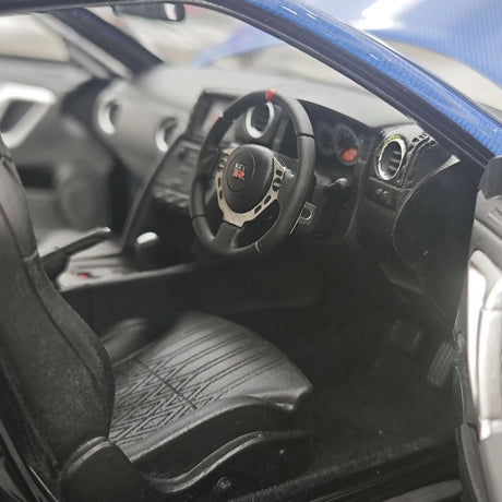 PGM Nissan 2007 GT-R R35 LB ووركس بلو 1:18 – نموذج معدني قابل للجمع من القالب المصبوب