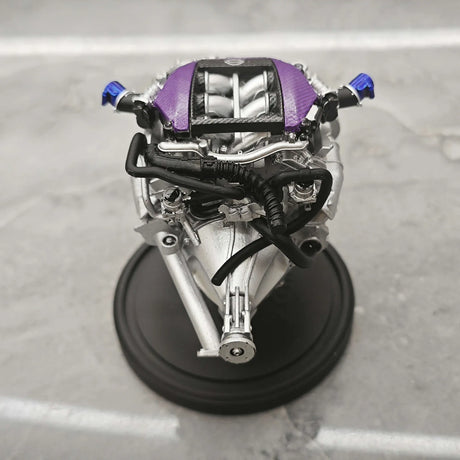 PGM Nissan 2007 GT-R R35 LB ووركس بنفسجي 1:18 – نموذج معدني قابل للجمع من القالب المصبوب