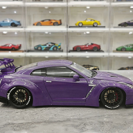 PGM Nissan 2007 GT-R R35 LB ووركس بنفسجي 1:18 – نموذج معدني قابل للجمع من القالب المصبوب