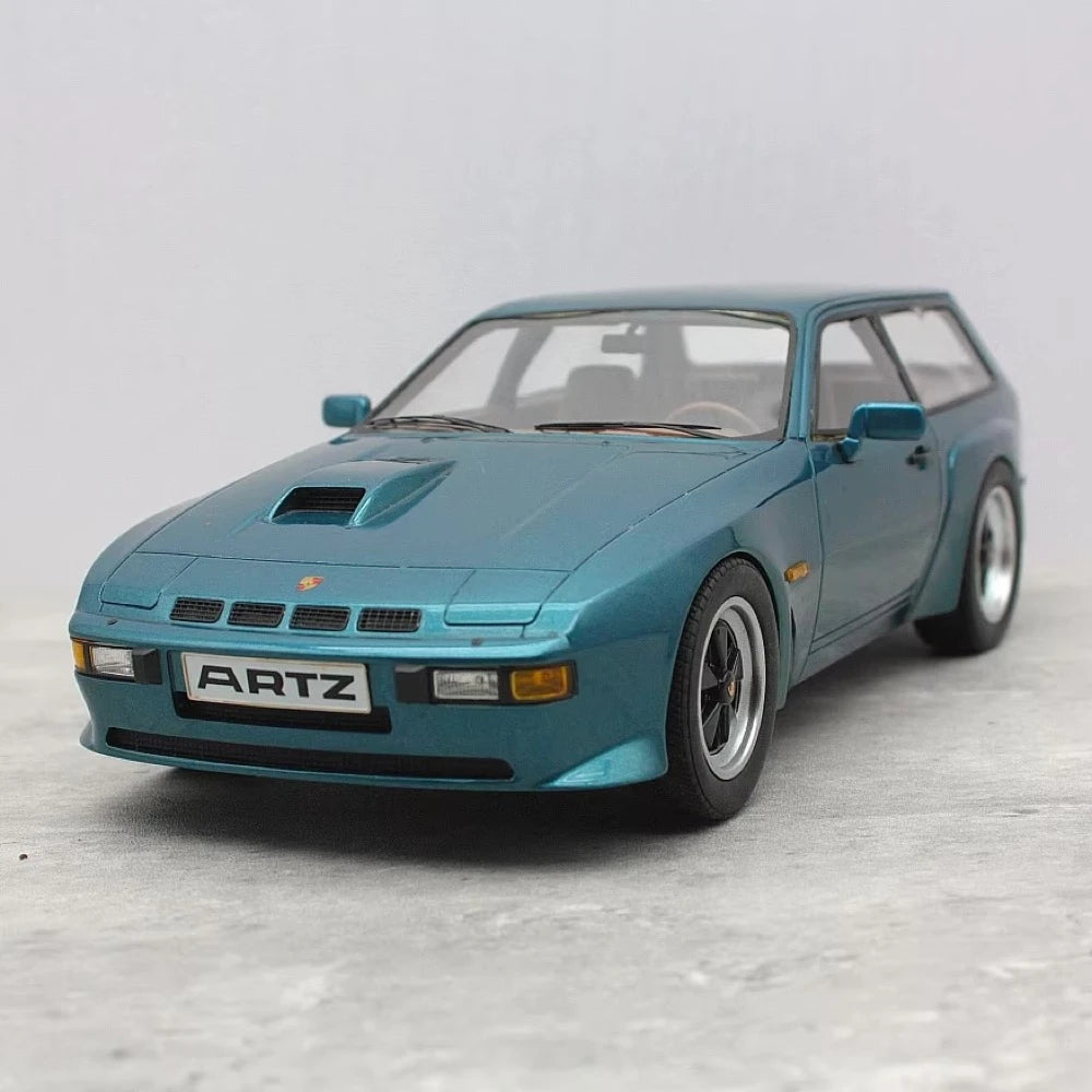 [PRX] 1:18 Porsche 1981 924 Turbo Kombi Blue Model Car Die-Cast