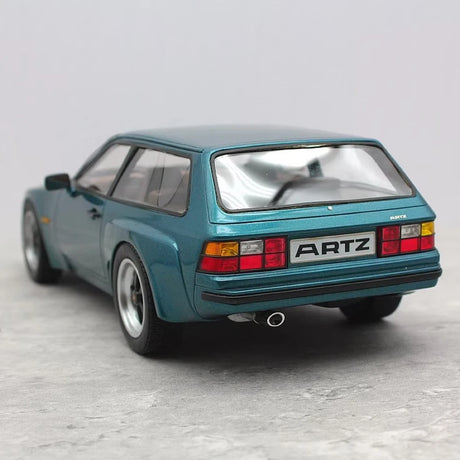 [PRX] 1:18 Porsche 1981 924 Turbo Kombi sininen pienoismalli Die-Cast