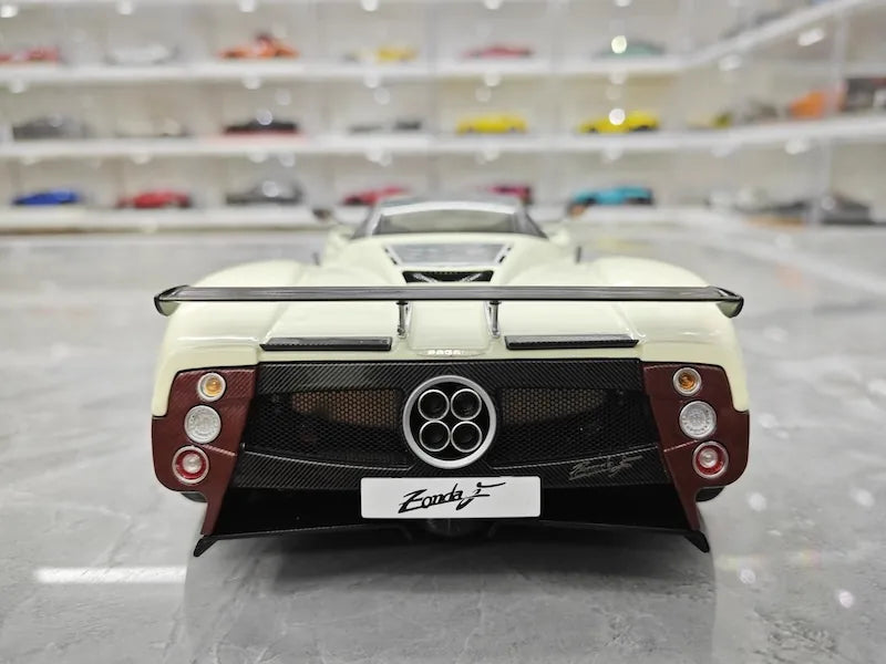 1:18 Pagani 2005 Zonda F Rosso White Die Cast Model Car