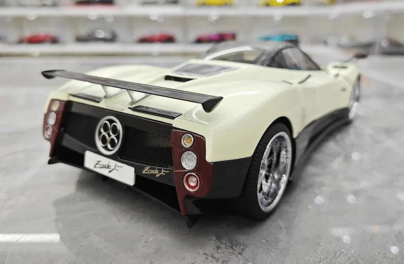 1:18 Pagani 2005 Zonda F Rosso White Die Cast Model Car