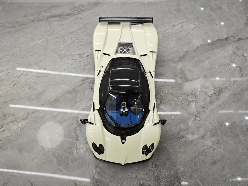 1:18 Pagani 2005 Zonda F Rosso White Die Cast Model Car