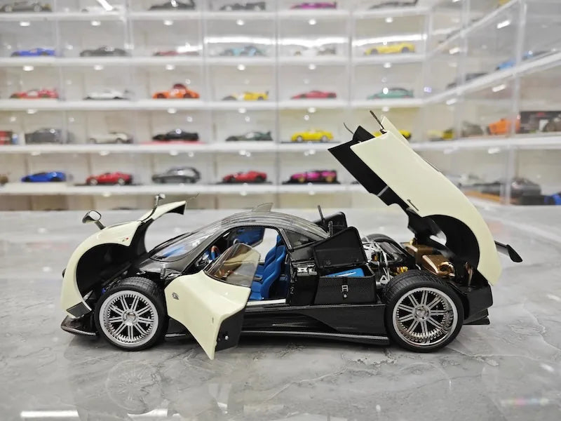 1:18 Pagani 2005 Zonda F Rosso White Die Cast Model Car