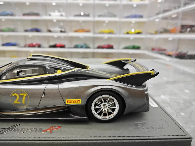 1:18 Pagani 2021 Huayra R Die Cast Model Car