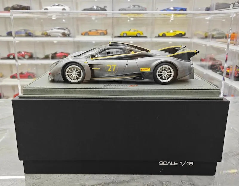 1:18 Pagani 2021 Huayra R Die Cast Model Car
