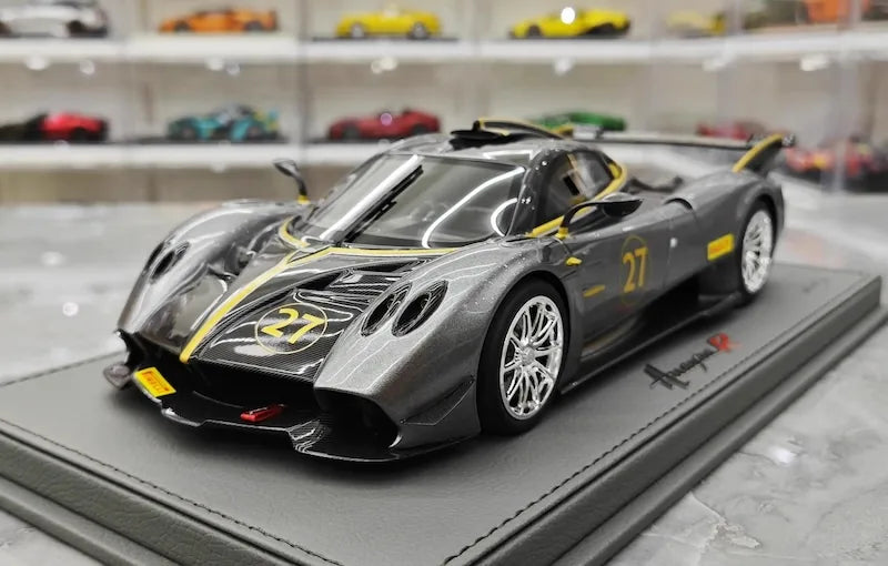 1:18 Pagani 2021 Huayra R Die Cast Model Car