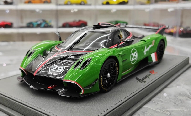 1:18 Pagani 2021 Huayra R Die Cast Model Car