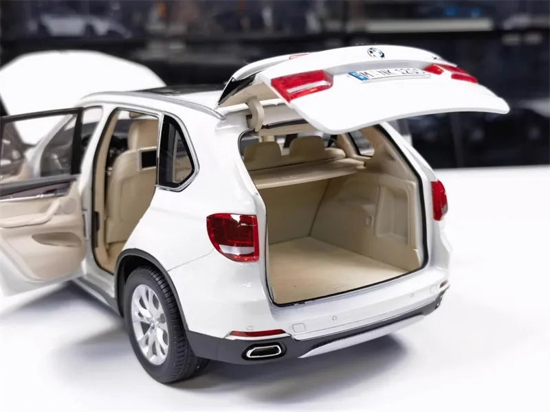 [Paragon] 1:18 BMW 2013 F15 X5 blanc voiture miniature Die-Cast