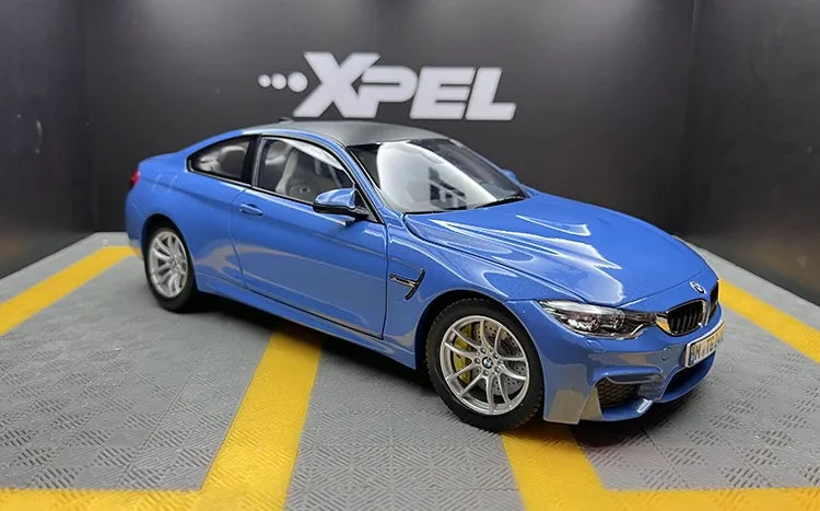 [Paragon] 1:18 BMW 2014 F82 M4 Coupe Blue Model Car Die-Cast