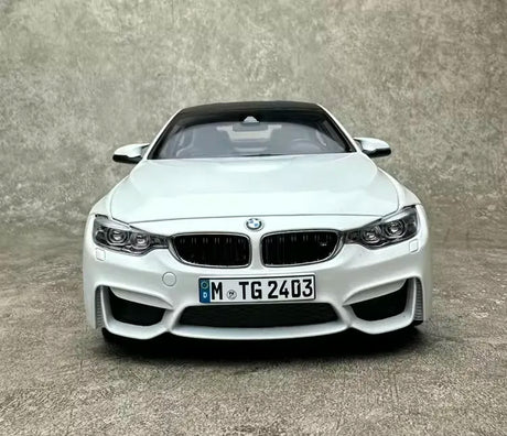 [Paragon] 1:18 BMW 2014 F82 M4 Coupe White Model Car Die-Cast