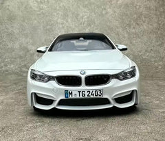[Paragon] 1:18 BMW 2014 F82 M4 Coupe White Model Car Die-Cast