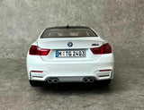 [Paragon] 1:18 BMW 2014 F82 M4 Coupe White Model Car Die-Cast