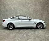 [Paragon] 1:18 BMW 2014 F82 M4 Coupe White Model Car Die-Cast