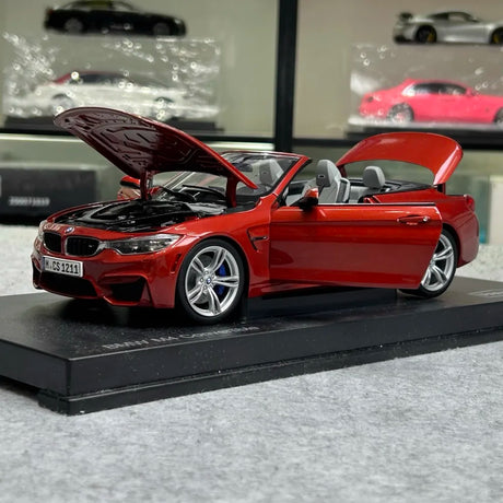 [Paragon] 1:18 BMW 2018 F82 M4 Cabriolet Red Model Car Die-Cast