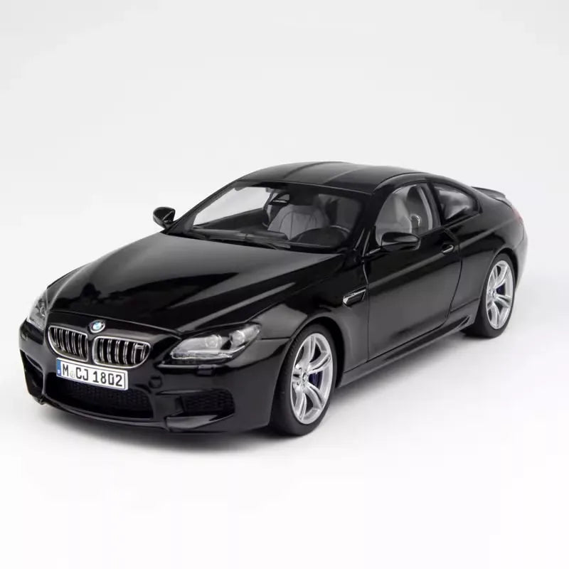 [Paragon] 1:18 BMW 2018 F82 M4 Coupe Black Model Car Die-Cast