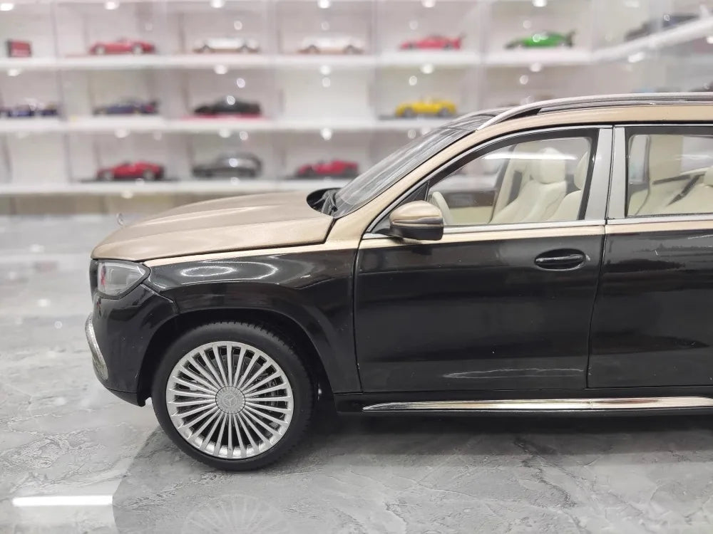 [Paragon] 1:18 Mercedes-Maybach 2019 GLS 600 ou voiture miniature Die-Cast