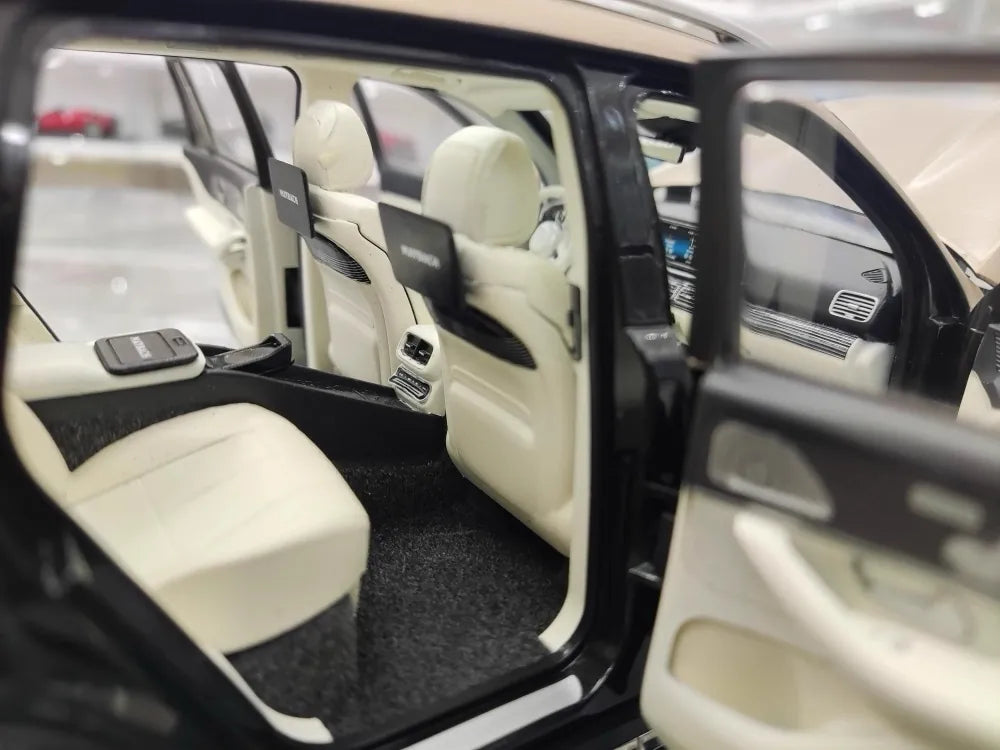 [Paragon] 1:18 Mercedes-Maybach 2019 GLS 600 ou voiture miniature Die-Cast