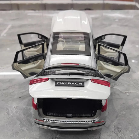 [Paragon] 1:18 Mercedes-Maybach 2019 GLS 600 Silver Model Car Die-Cast