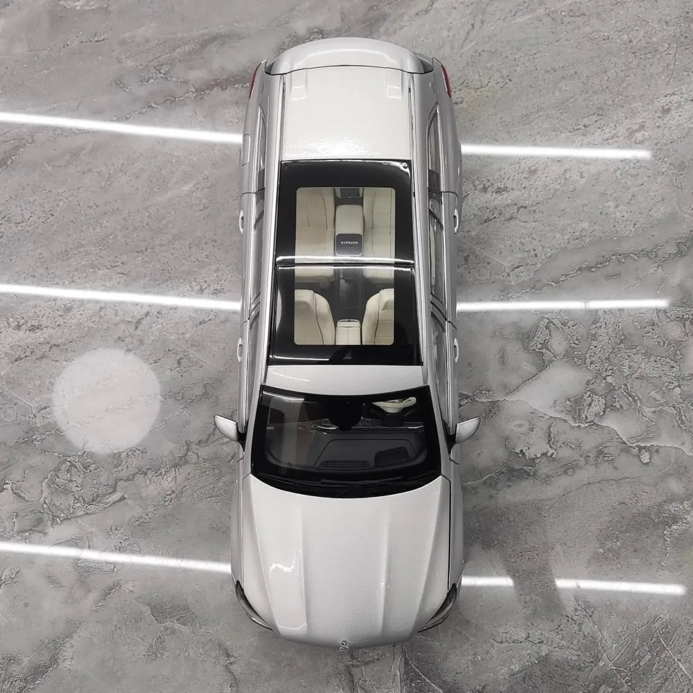 [Paragon] 1:18 Mercedes-Maybach 2019 GLS 600 Silver Model Car Die-Cast