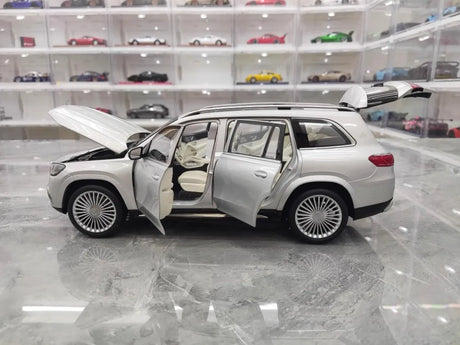 [Paragon] 1:18 Mercedes-Maybach 2019 GLS 600 Silver Model Car Die-Cast