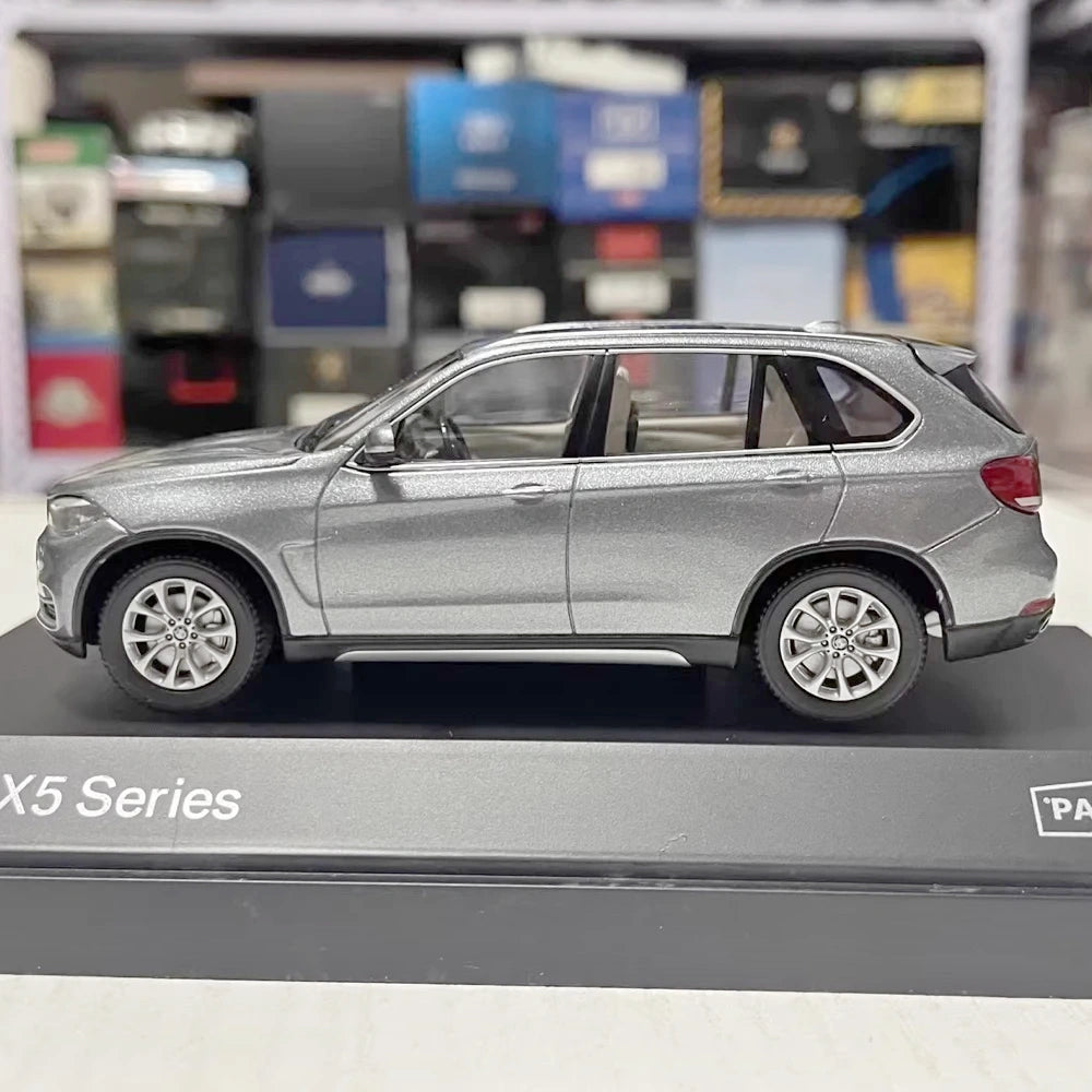 [Paragon] 1:43 BMW 2014 F15 X5 grigio modellino di auto Die-Cast