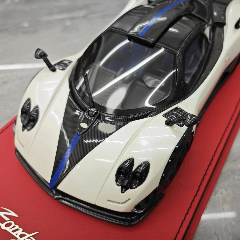 [Peako] 1:18 Pagani 2017 Zonda 760 Riviera Model Car Resin