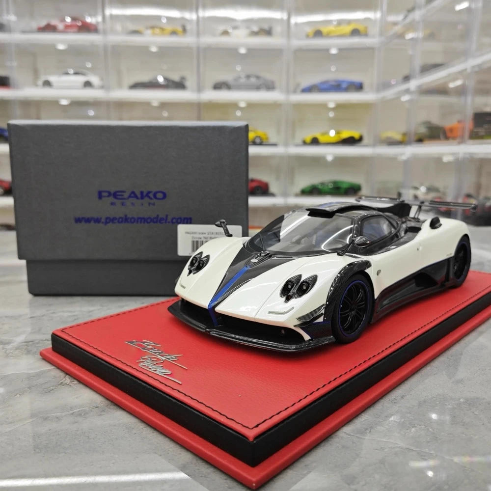 [Peako] 1:18 Pagani 2017 Zonda 760 Riviera Model Car Resin