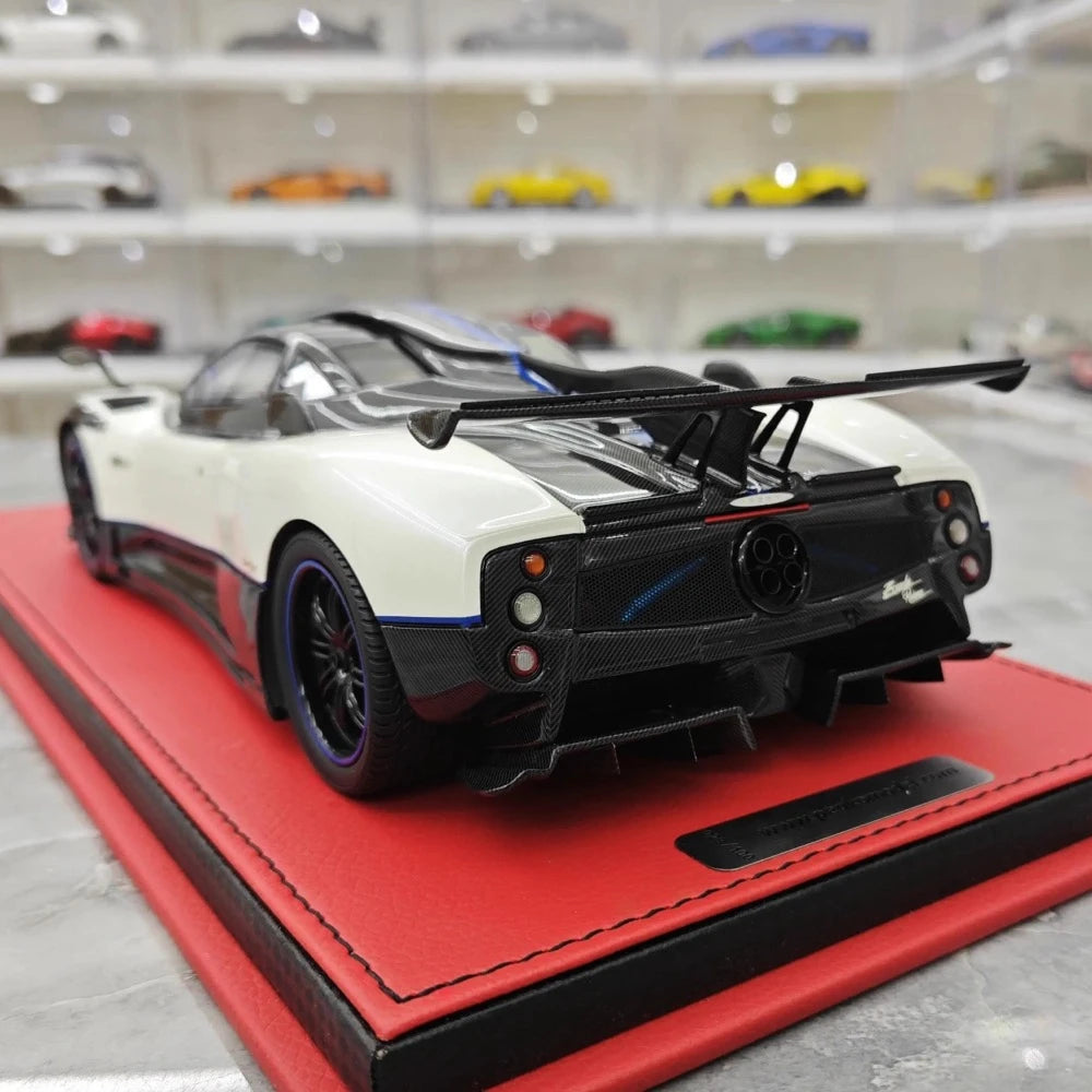 [Peako] 1:18 Pagani 2017 Zonda 760 Riviera Model Car Resin