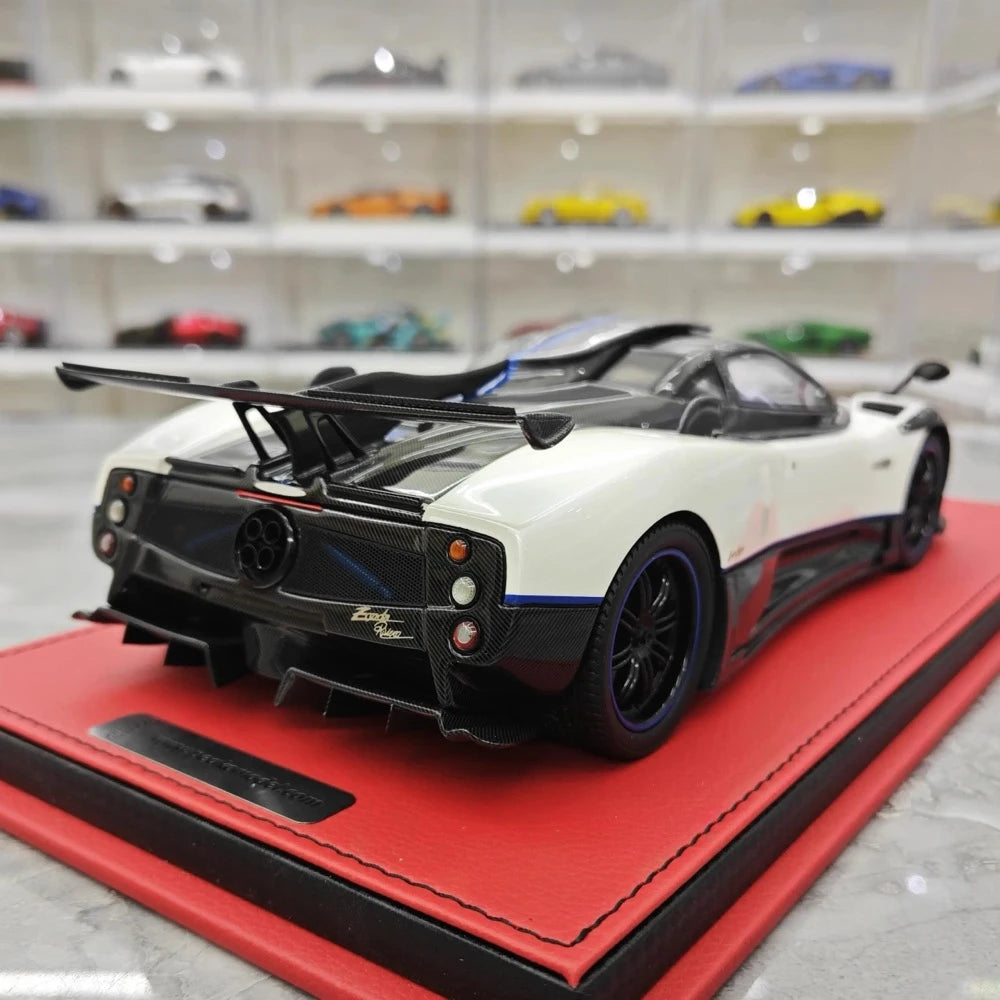 [Peako] 1:18 Pagani 2017 Zonda 760 Riviera モデルカー レジン