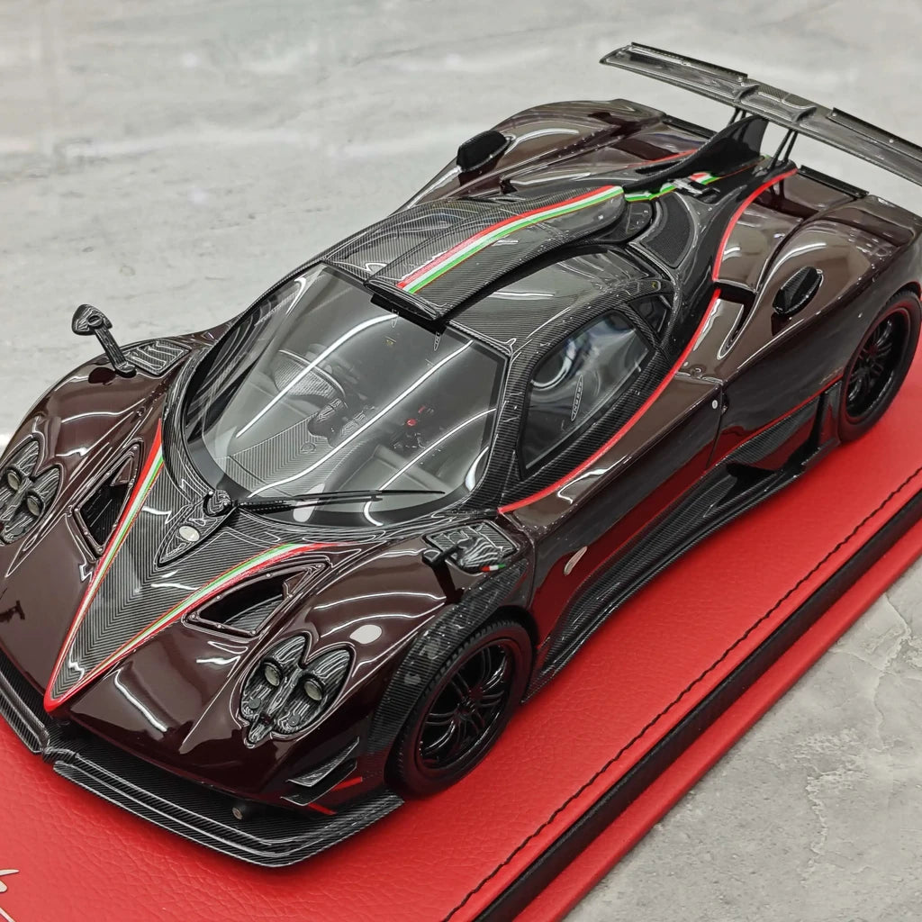 Peako Pagani 2017 Zonda 760 Fantasma Evo Brown 1:18 – Resina da collezione in resina
