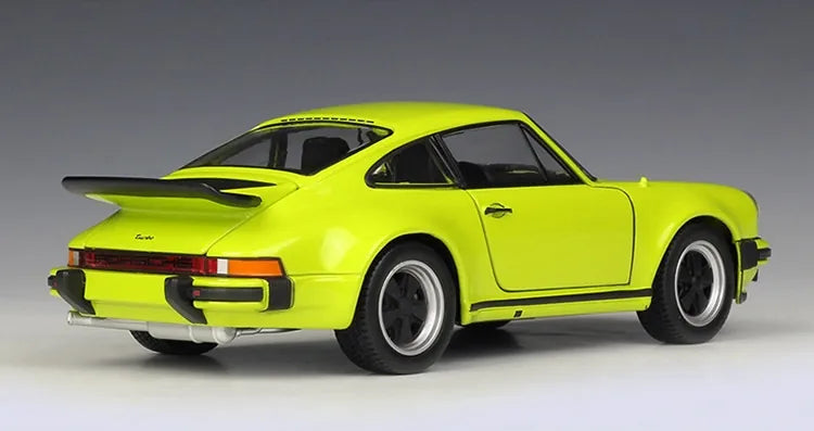 1:24 Porsche 1974 911 Turbo 3.0 Die Cast Model Car