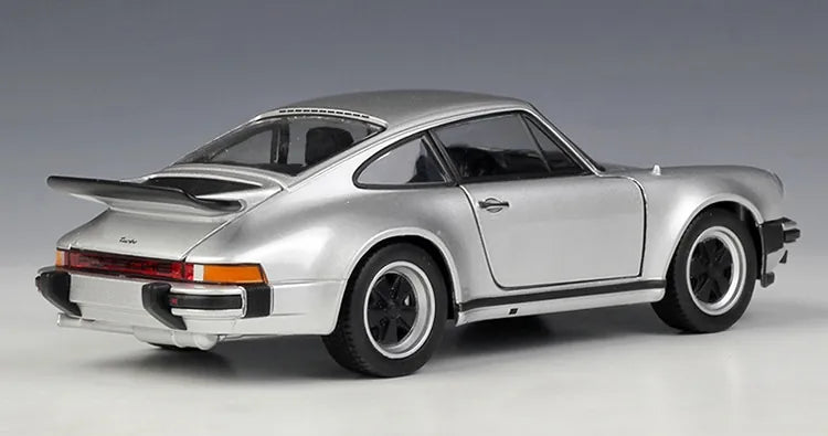 1:24 Porsche 1974 911 Turbo 3.0 Die Cast Model Car