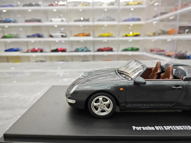 1:18 Porsche 1995 993 Speedster Die Cast Model Car