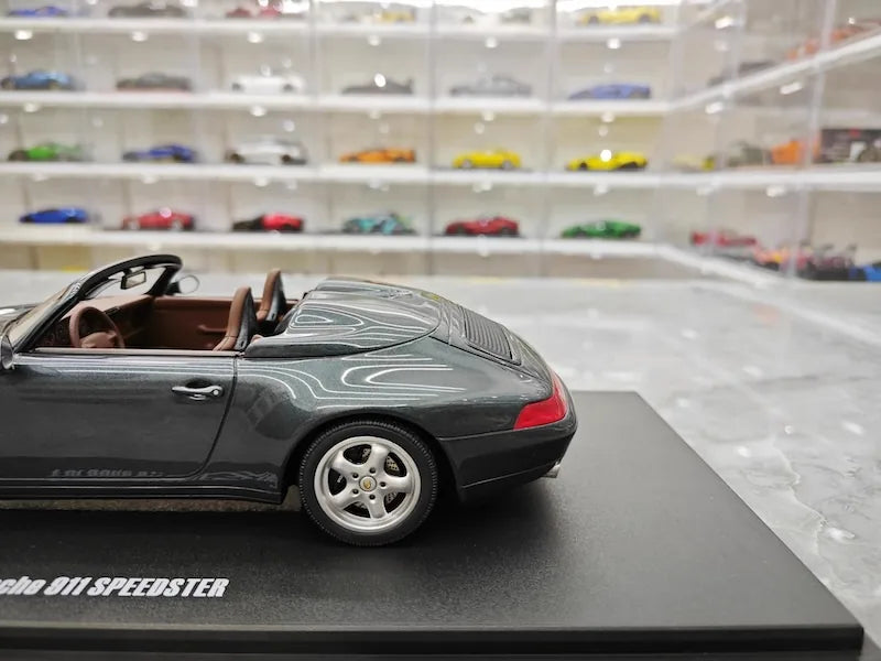 1:18 Porsche 1995 993 Speedster Die Cast Model Car
