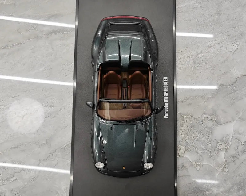 1:18 Porsche 1995 993 Speedster Die Cast Model Car