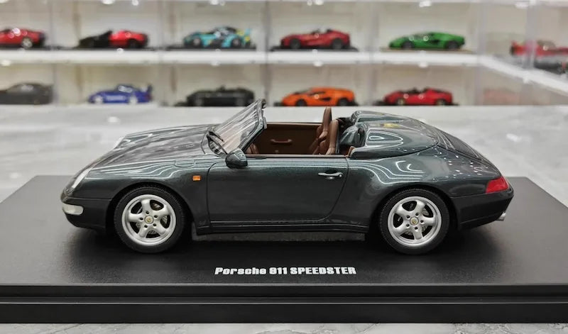 1:18 Porsche 1995 993 Speedster Die Cast Model Car