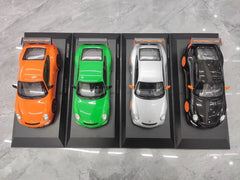 1:18 Porsche 2009 911 GT3 RS 997.2 Die Cast Model Car