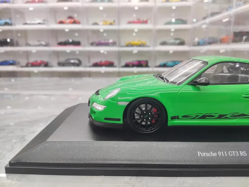 1:18 Porsche 2009 911 GT3 RS 997.2 Die Cast Model Car
