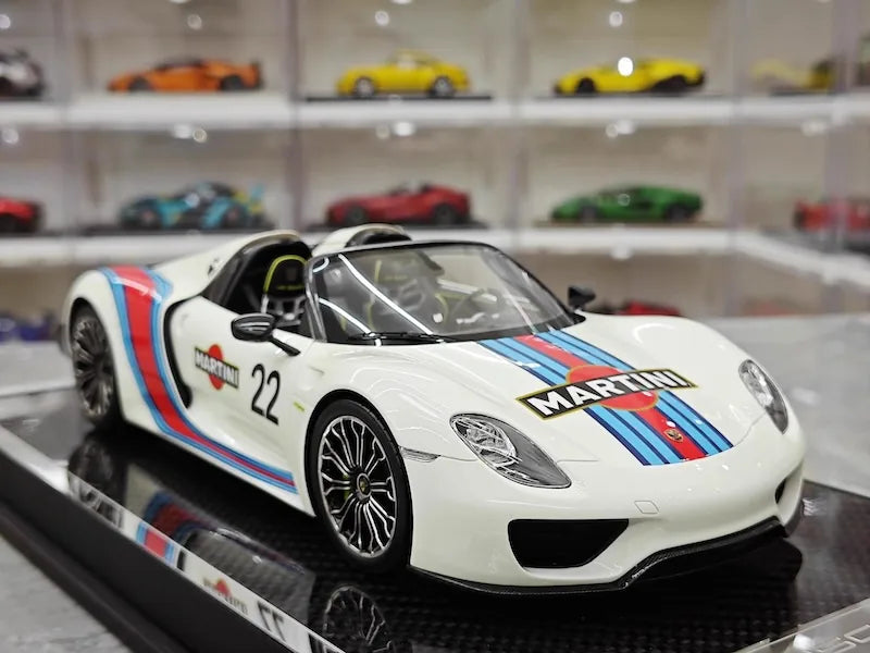 1:18 Porsche 2013 918 Spyder Convertible Die Cast Model Car